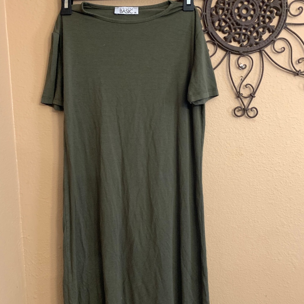 Green Body fit dress short